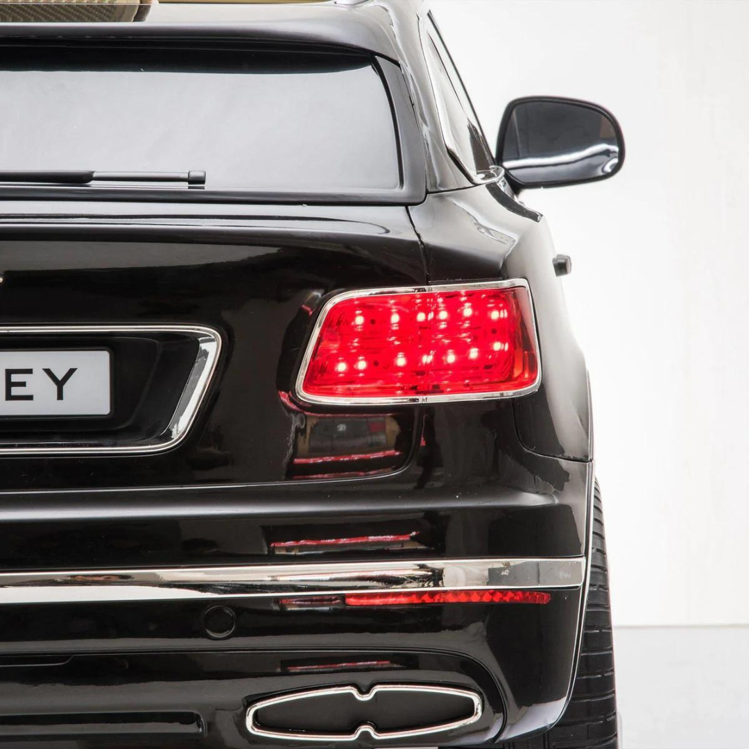 Vienvietis elektromobilis Bentley Bentayga Juodas